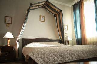 Гостиница Зорянка Ростоши Большой двухместный номер с 1 кроватью-3